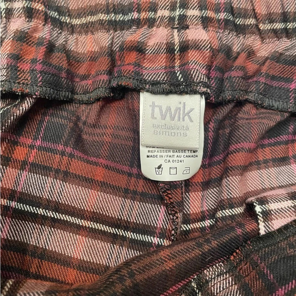 🌸Twik Woman’s Plaid Capri Pants - Size XS 🌷 - Picture 8 of 12